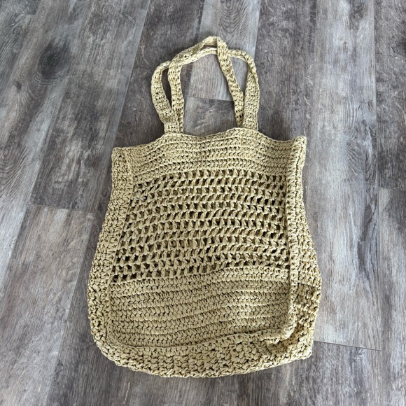 NWOT! Old Navy Straw-Paper Crochet Tote Bag - Elegant Cream Woven Tote Bag - Picture 3 of 5
